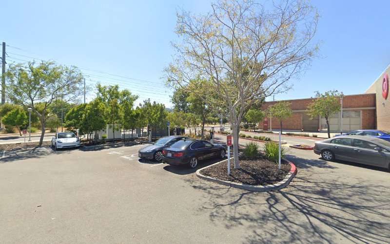 ChargePoint Charging Station EV Charging Station at 583 Autumn Pkwy