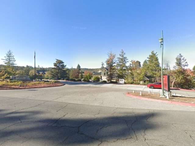 Tesla Destination Charger in Lake Arrowhead California