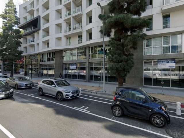 Flo Charging Station in Los Angeles California