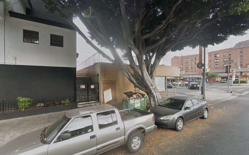 Flo Charging Station EV Charging Station at 3540 W 3rd St