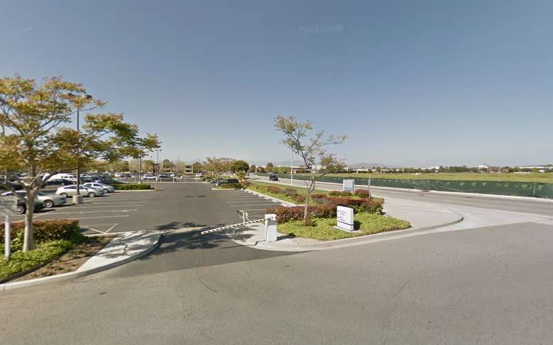 ChargePoint Charging Station EV Charging Station at 1600 N Rose Ave