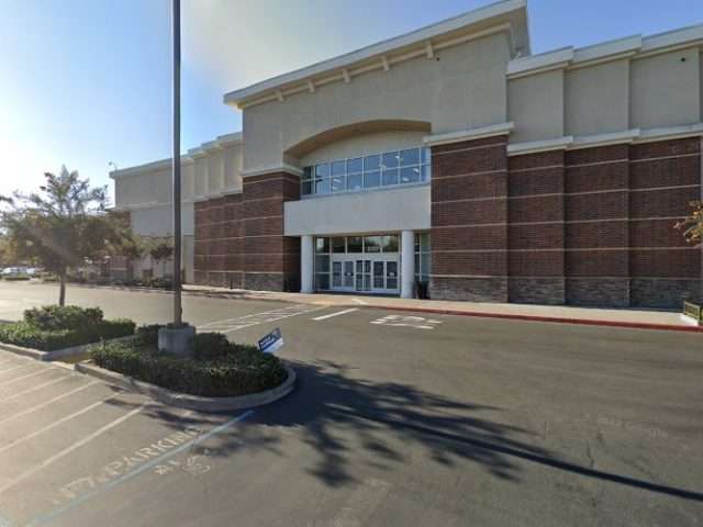Shell Recharge Charging Station in Pleasant Hill California