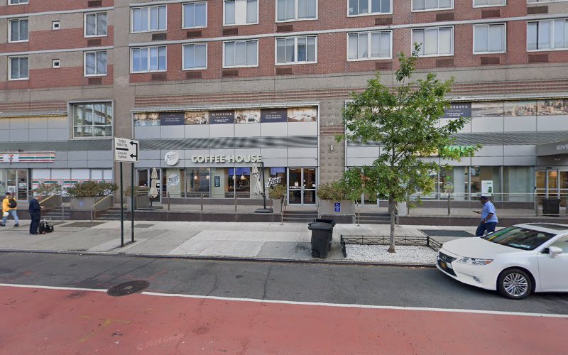 ViaLynk Charging Station EV Charging Station at 555 W 42nd St