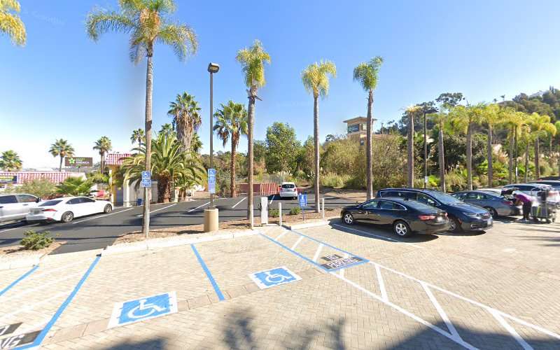 Hampton Inn Charging Station EV Charging Station at 2151 Hotel Cir S