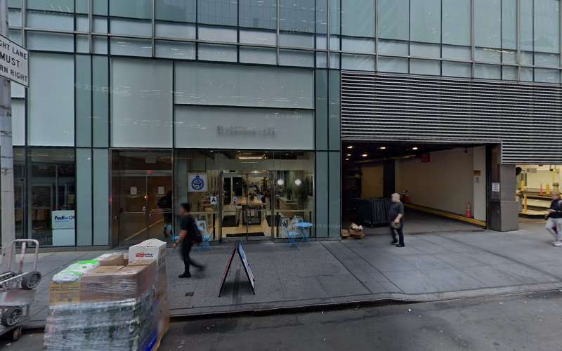 Kinecta Corporation EV Charging Station at 1120 6th Ave