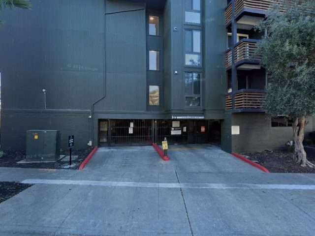 Shell Recharge Charging Station in Alameda California