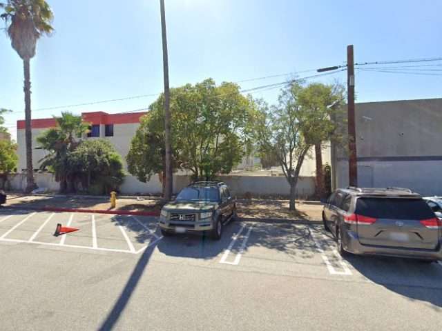 Shell Recharge Charging Station in Glendale California