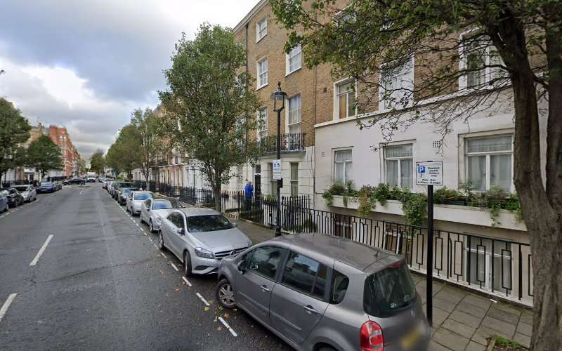 Shell Recharge Charging Station EV Charging Station at 6 Upper Montagu St