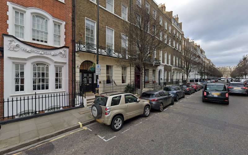 Shell Recharge Charging Station EV Charging Station at 25 Upper Wimpole St