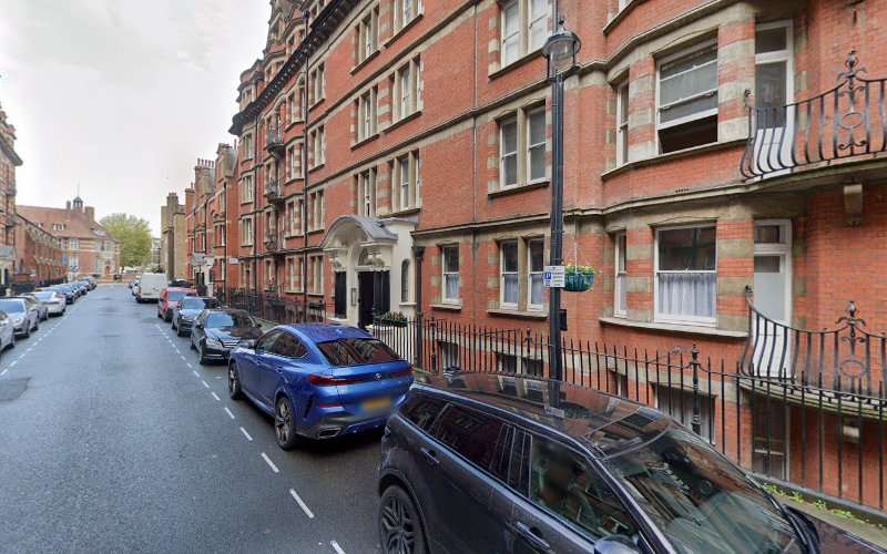 Shell Recharge Charging Station EV Charging Station at 169 Glentworth St