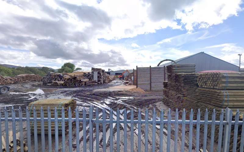Community by Shell Recharge Charging Station EV Charging Station at Lon Gwernydd