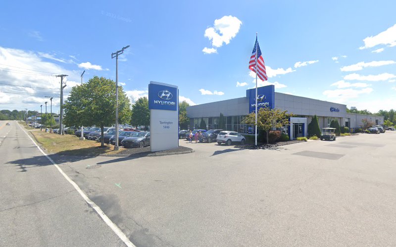 ChargePoint Charging Station EV Charging Station at 1448 E Main St