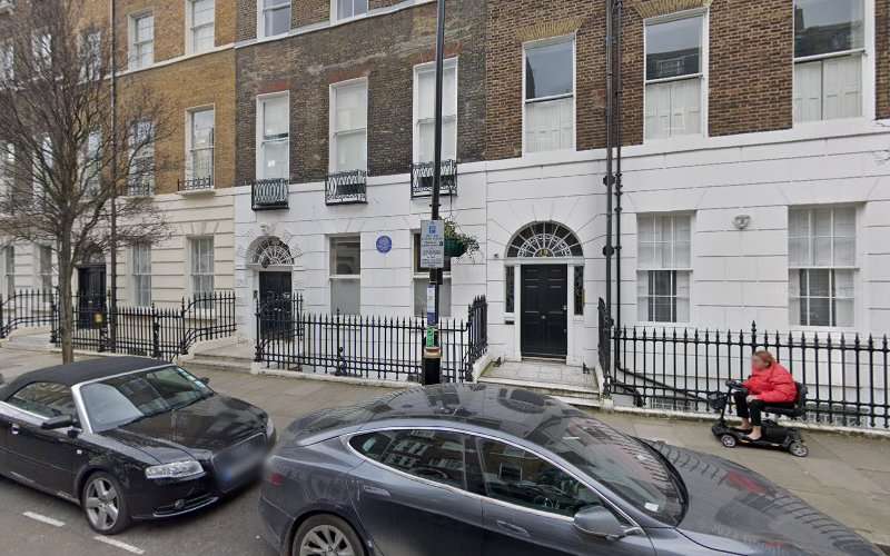 Shell Recharge Charging Station EV Charging Station at 19 Upper Wimpole St