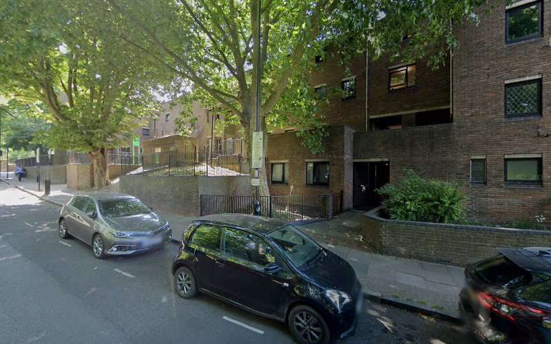 Shell Recharge Charging Station EV Charging Station at 25 Aubert Park