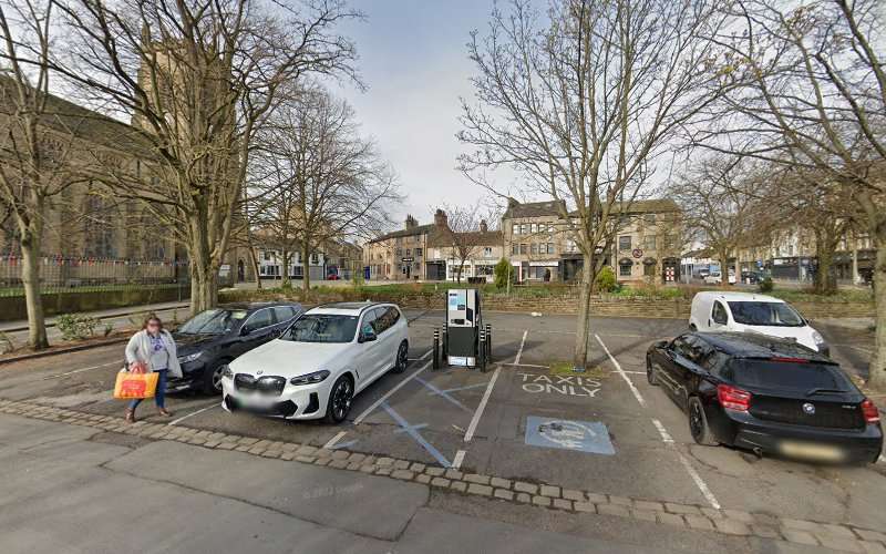 GeniePoint Charging Station EV Charging Station at 14 Low St