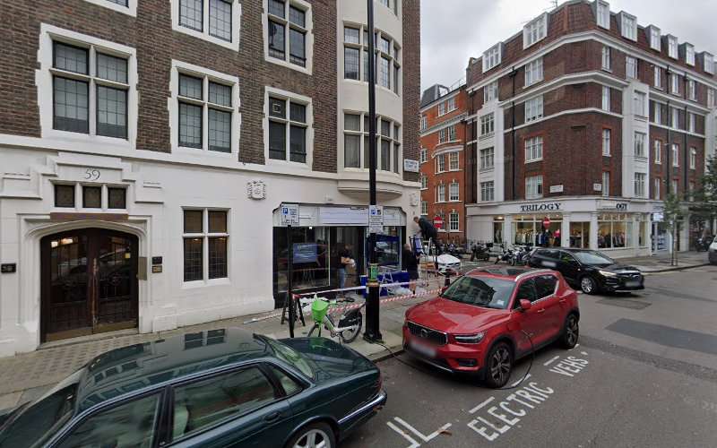 Shell Recharge Charging Station EV Charging Station at 57 Weymouth St