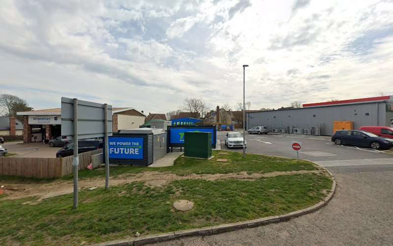 MFG EV power Charging Station EV Charging Station at MFG Howe Green Service Station