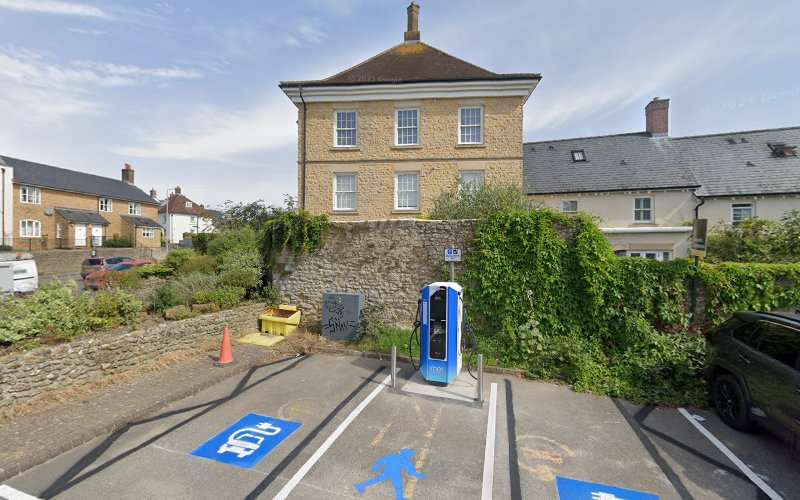 Mer Charging Station EV Charging Station at Coldharbour car park