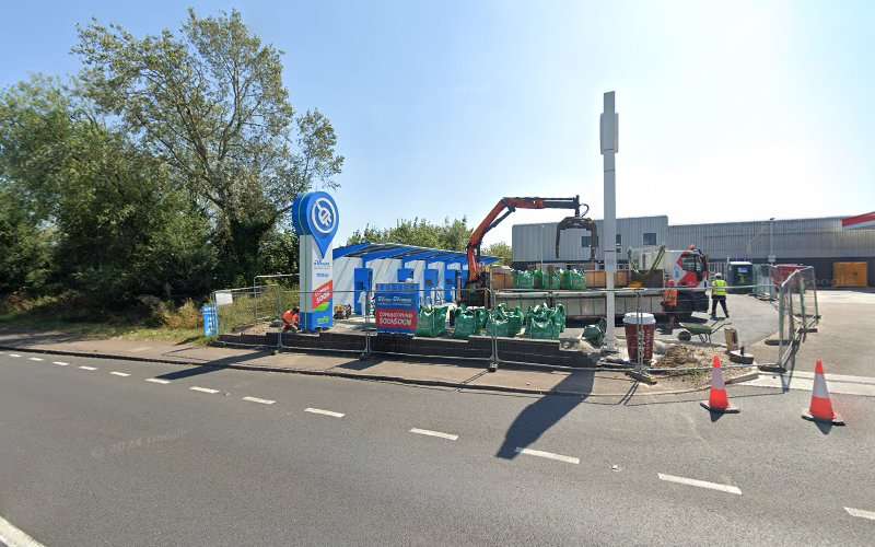 MFG EV Power Charging Station EV Charging Station at MFG Laindon Service Station