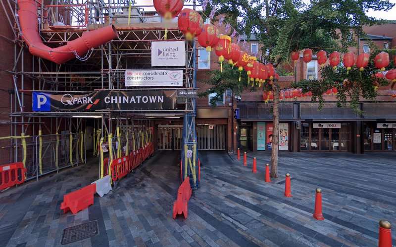 ChargePoint Charging Station EV Charging Station at 20 Newport Pl