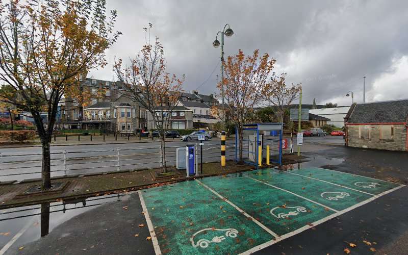 Chargeplace Scotland Charging Station EV Charging Station at Pier Car Park