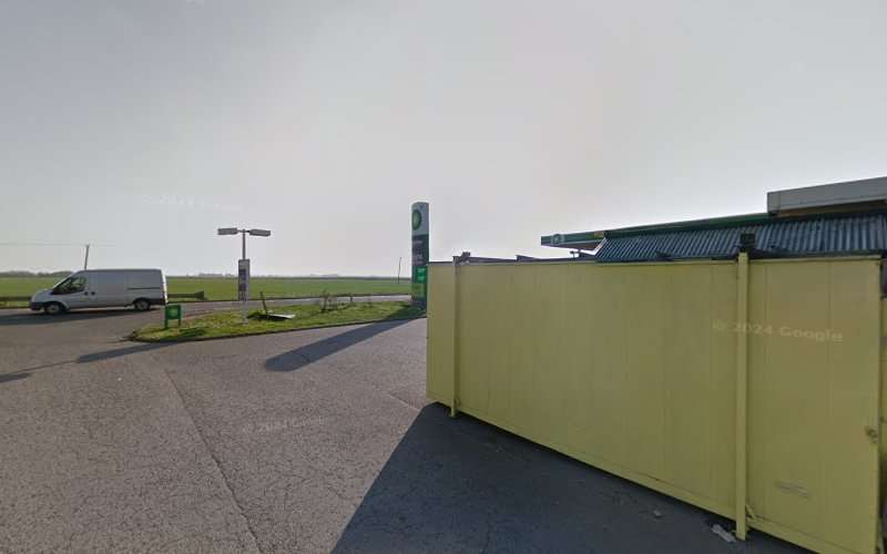 bp pulse Charging Station EV Charging Station at Wisbech Rd