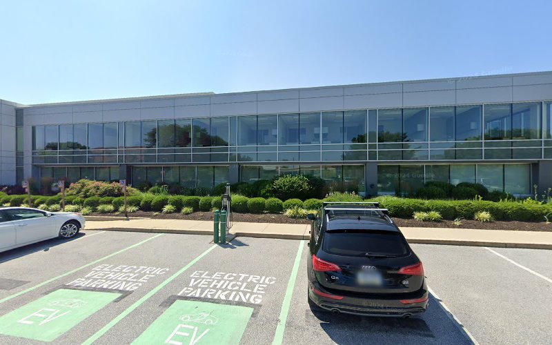 ChargePoint Charging Station EV Charging Station at 1 Country View Rd
