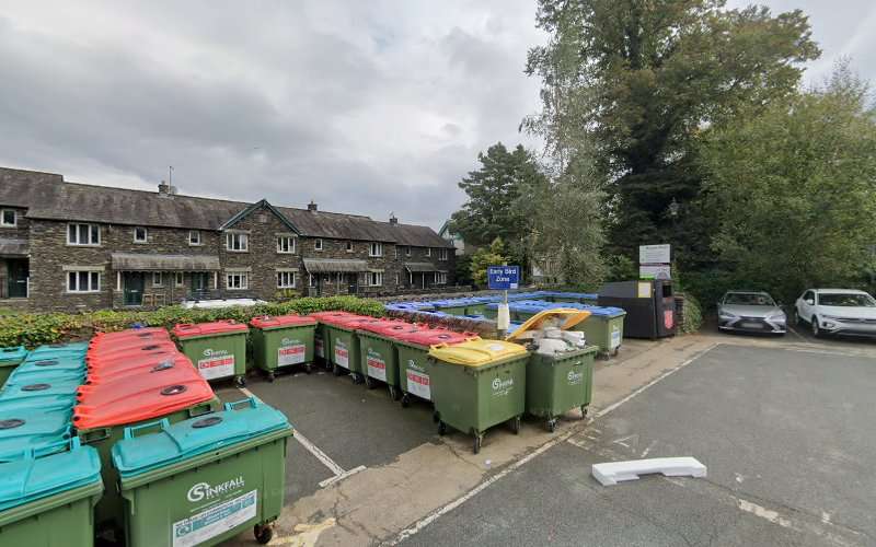 Fuuse Charging Station EV Charging Station at Car Park