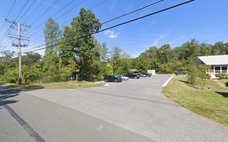 Shell Recharge Charging Station EV Charging Station at 4642 Mountain Rd