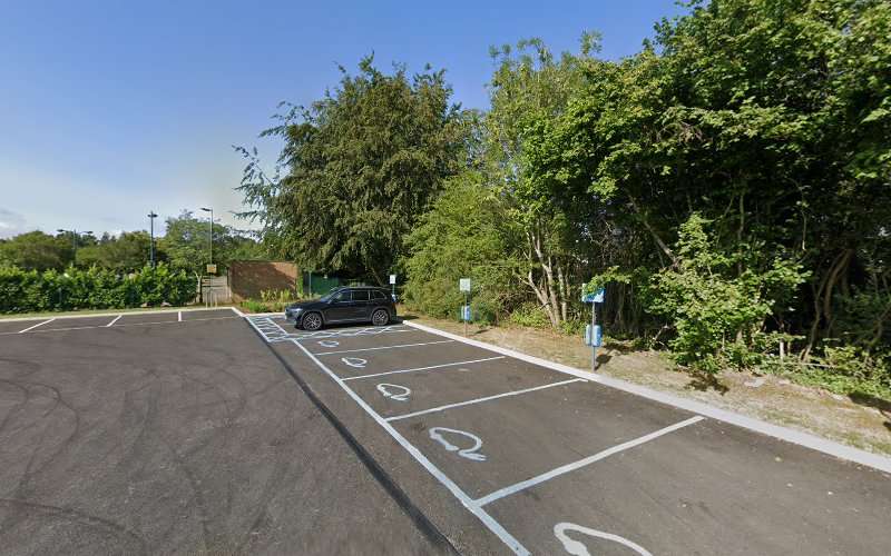 Community by Shell Recharge Charging Station EV Charging Station at 2 Alexander Grove