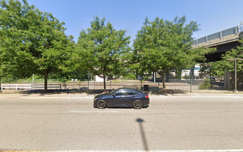Shell Recharge Charging Station EV Charging Station at 1400 Waterfront Terrace