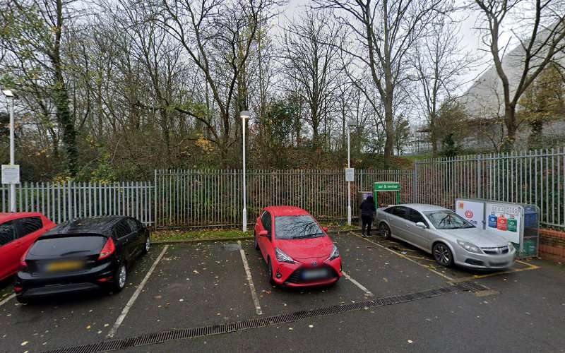 MFG Charging Station EV Charging Station at H6 Childs Wy