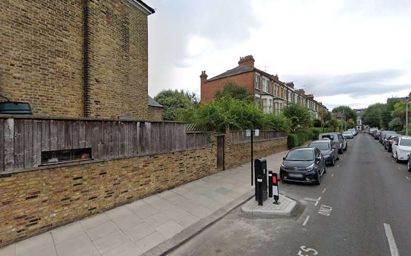 Source London Charging Station EV Charging Station at 20 Raveley St