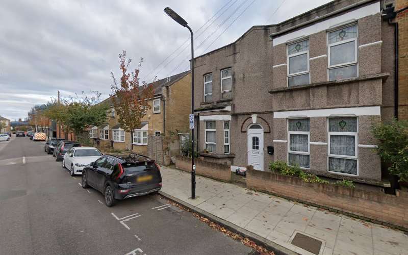 Shell Recharge Charging Station EV Charging Station at 9 Atherden Rd