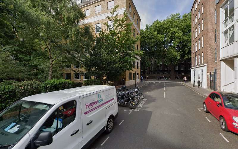 Source London Charging Station EV Charging Station at Portpool Ln