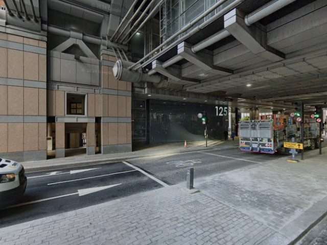 Qwello UK ltd Charging Station in London United Kingdom of Great Britain and Northern Ireland