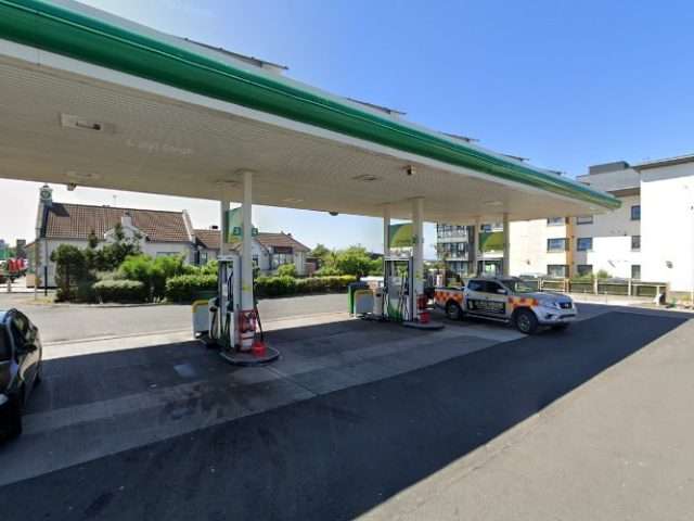 MFG Charging Station in Edinburgh United Kingdom of Great Britain and Northern Ireland