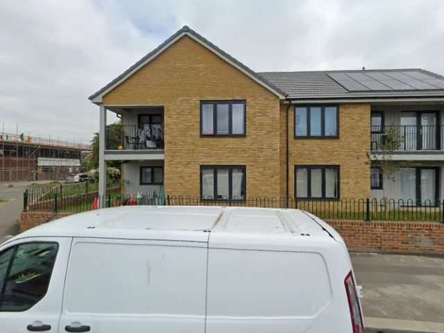Connected Kerb Charging Station in Woking United Kingdom of Great Britain and Northern Ireland
