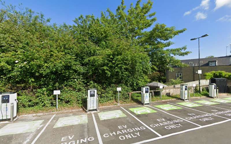 EZ-Charge Charging Station Chipping Norton New Street EV Charging Station at New St