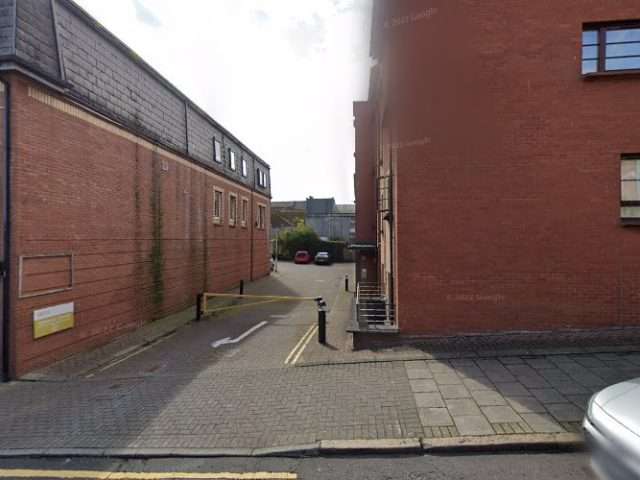 Connected Kerb Charging Station in Greenock United Kingdom of Great Britain and Northern Ireland
