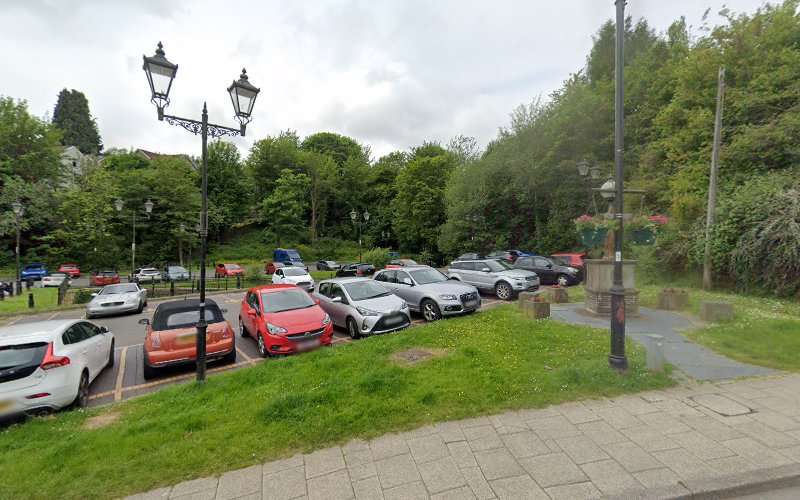 Connected Kerb Charging Station EV Charging Station at De Winton St