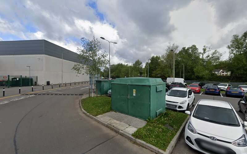 Connected Kerb Charging Stations EV Charging Station at Maes Parcio'r Ynys Car Park