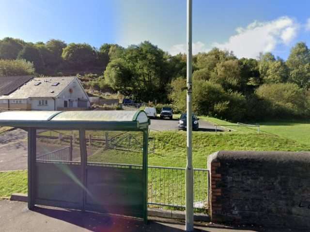 Connected Kerb Charging Station in Cymru United Kingdom of Great Britain and Northern Ireland
