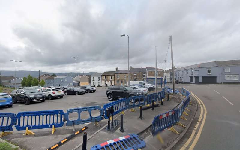 Connected Kerb Charging Stations EV Charging Station at Victoria St
