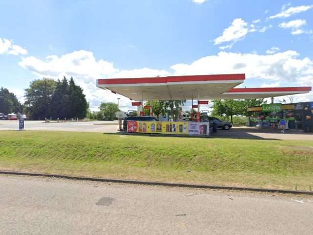 MFG EV Power Charging Station in Northbound United Kingdom of Great Britain and Northern Ireland