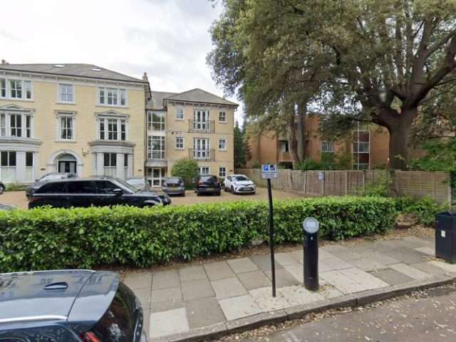 Source London Charging Station in Twickenham United Kingdom of Great Britain and Northern Ireland