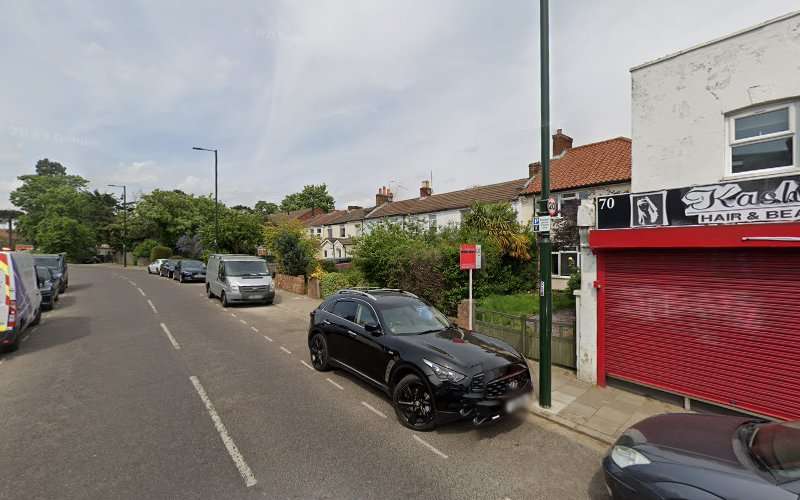 Shell Recharge Charging Station EV Charging Station at 70 Hounslow Rd