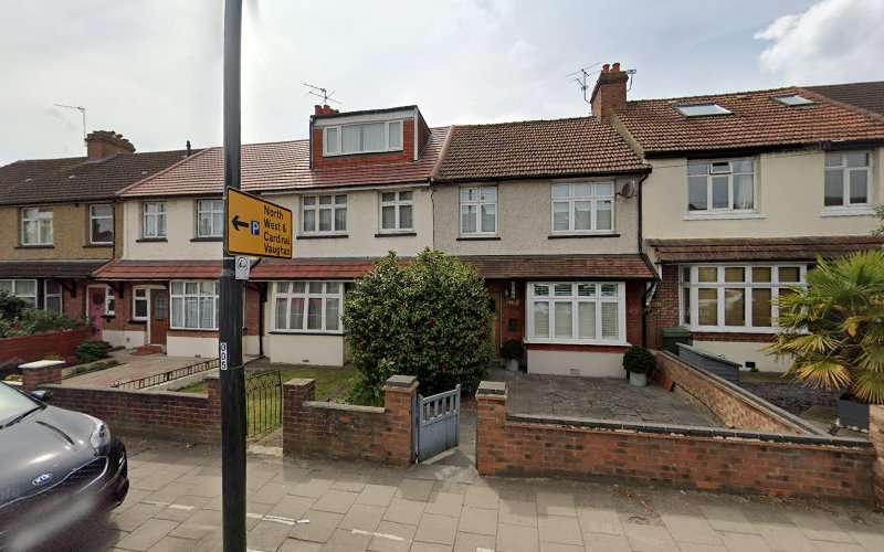 Shell Recharge Charging Station EV Charging Station at 17 Hounslow Rd