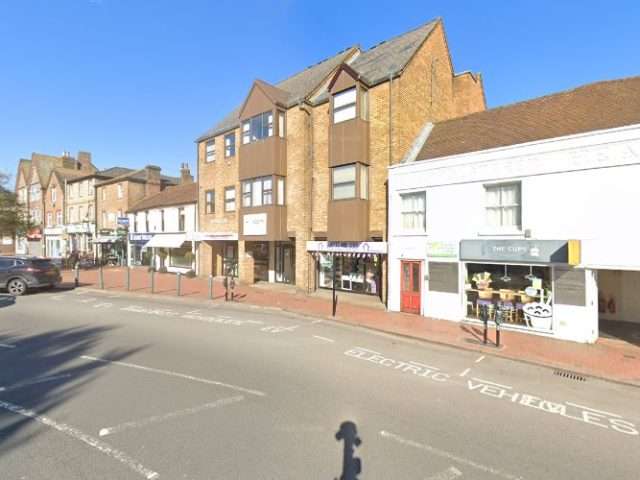 Connected Kerb Charging Station in Egham United Kingdom of Great Britain and Northern Ireland