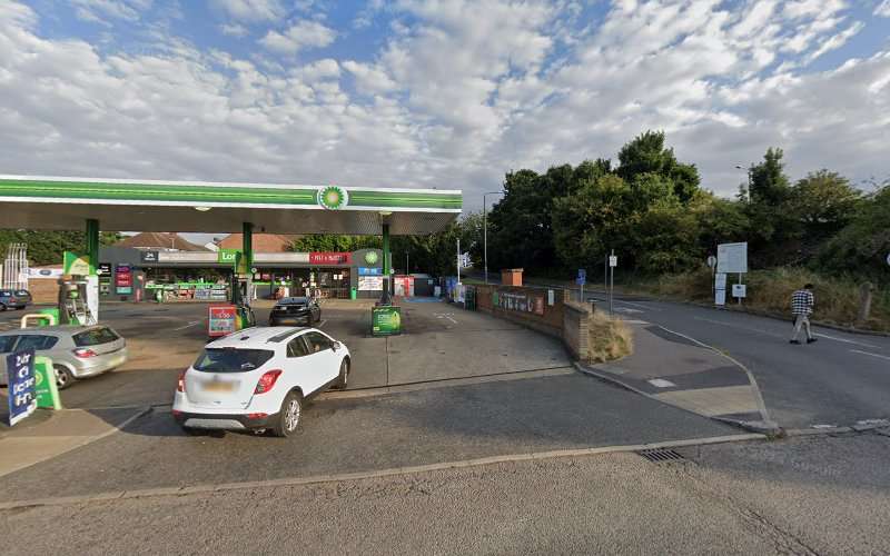 MFG Charging Station EV Charging Station at MFG Mount Pleasant Service Station